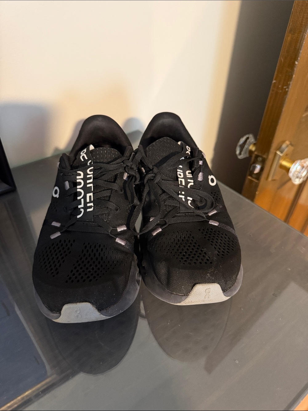 OC oncloud Black Women's Athletic Running Shoes with Cushioned Support